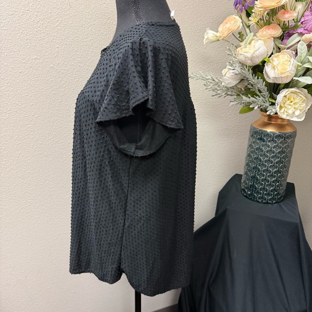 Black Swiss Dot Babydoll Top Acting Pro XL | Textured Short Sleeve Tee - Picture 2 of 6